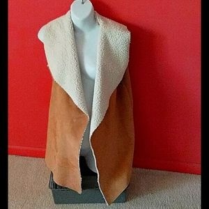 No Boundaries Faux Suede vest $38 Sz 11/13+Scarf